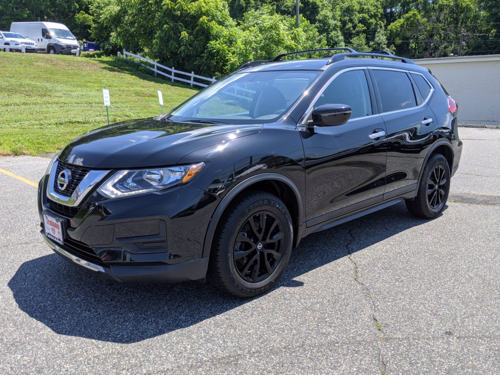 Pre-owned 2017 Nissan Rogue Sv Sport Utility In Colchester #uc4160 